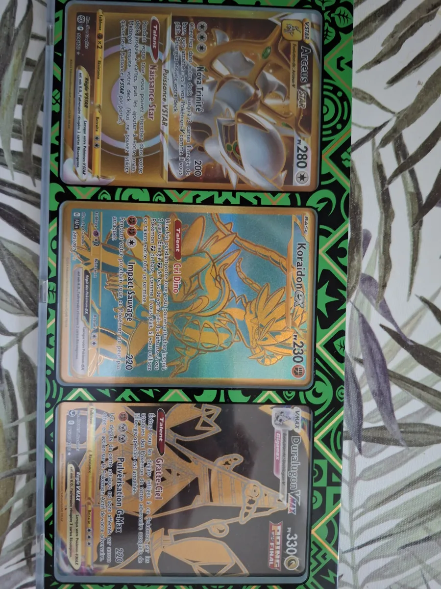 Carte pokemon golden