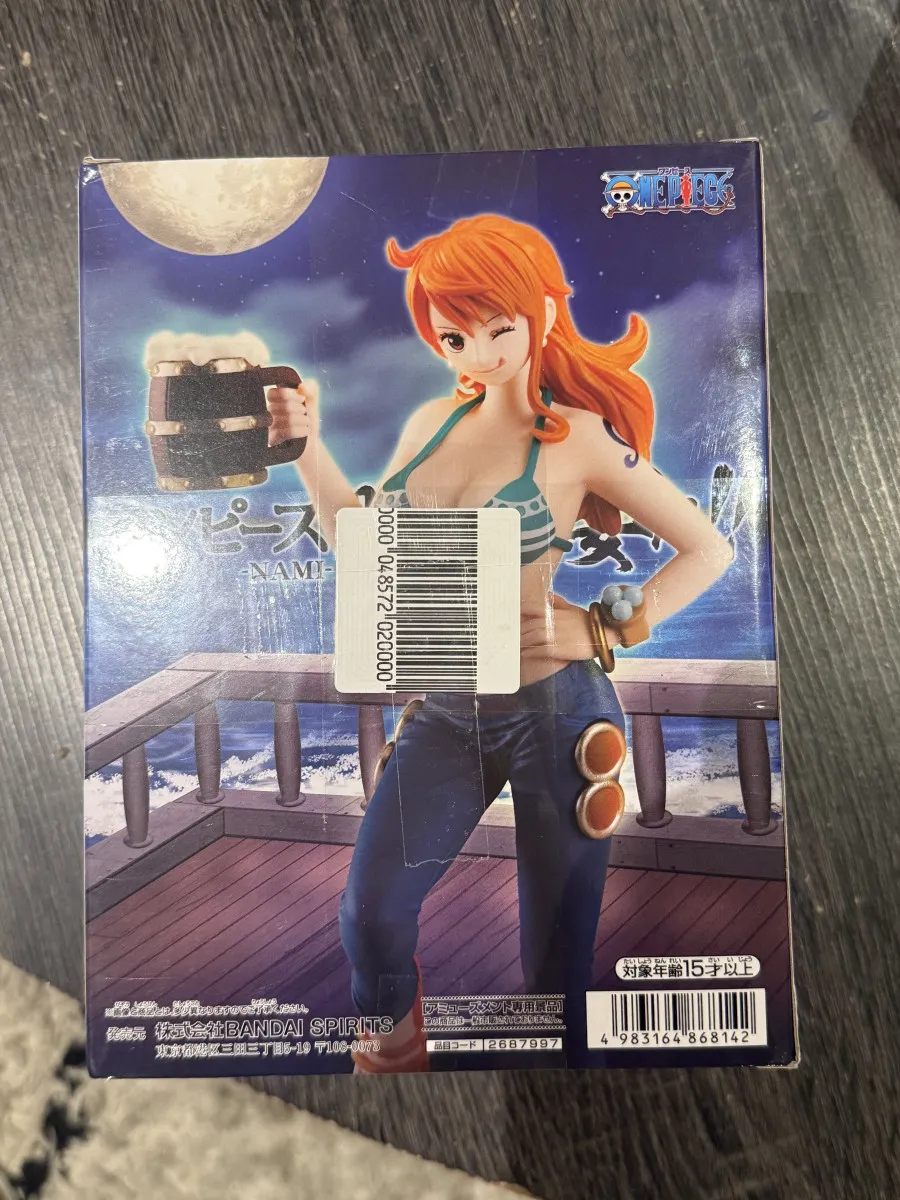Nami figurine one piece
