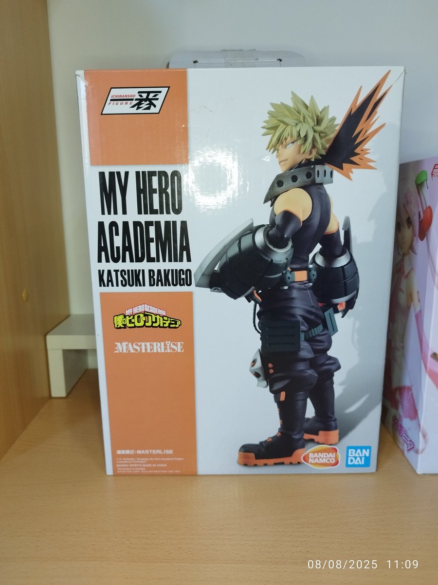 Figurine Katsuki Bakugo
