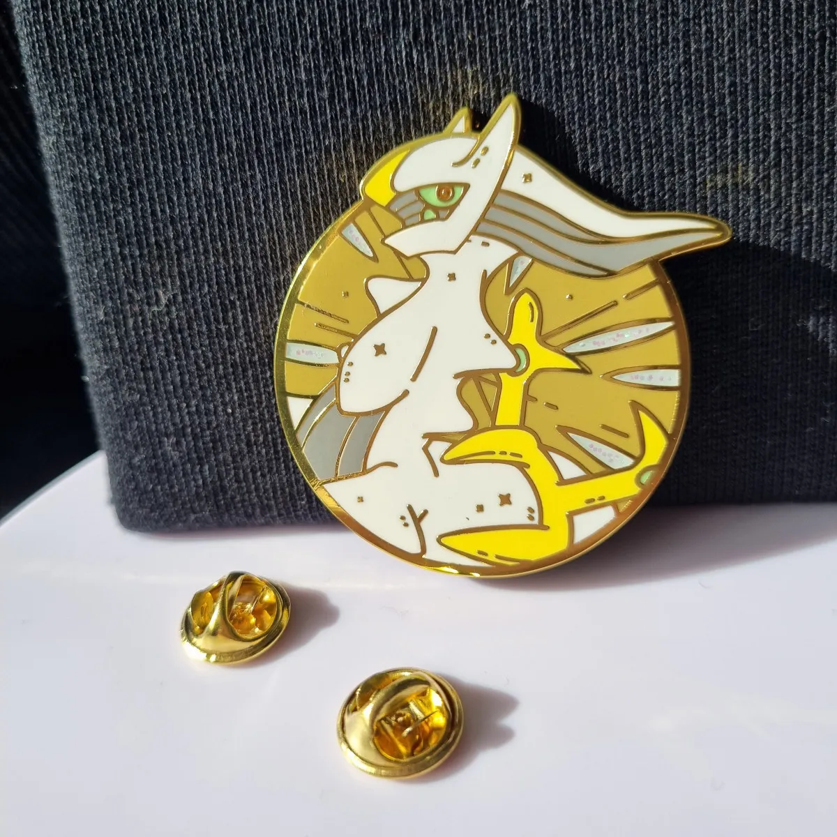 Pin's Arceus Pokémon Pokemon pins