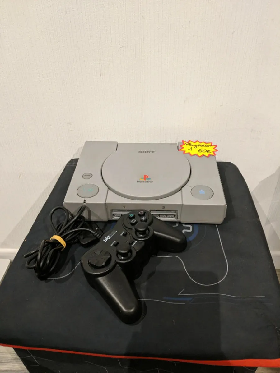 PlayStation 1 grise