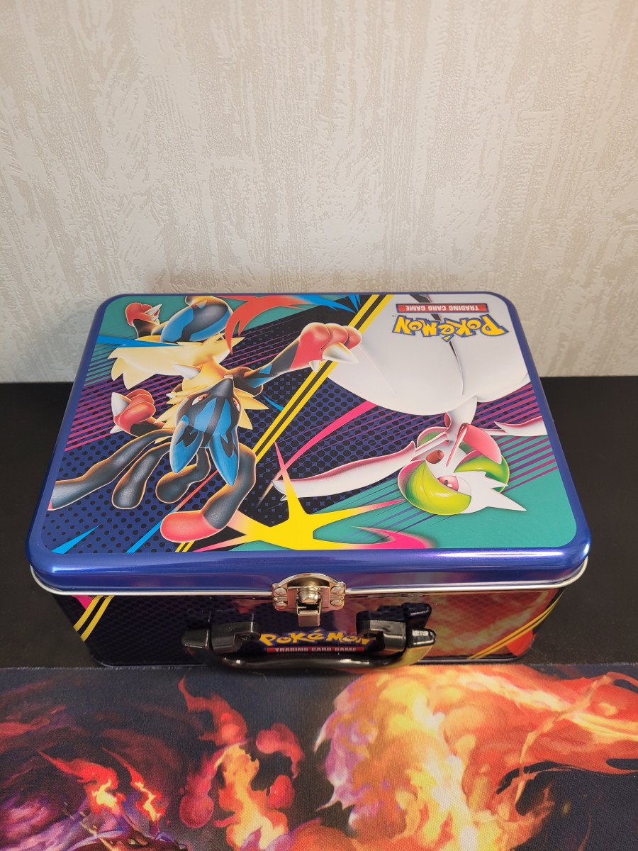 Valisette Pokémon Gardevoir & Lucario – Vide (Accessoires Inclus)