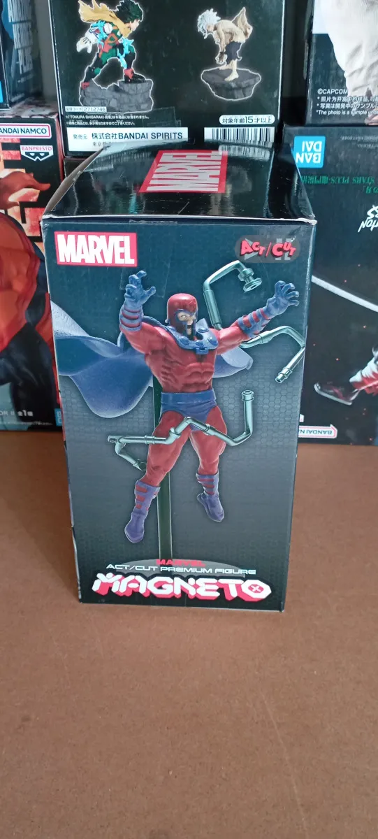 Figurine magneto