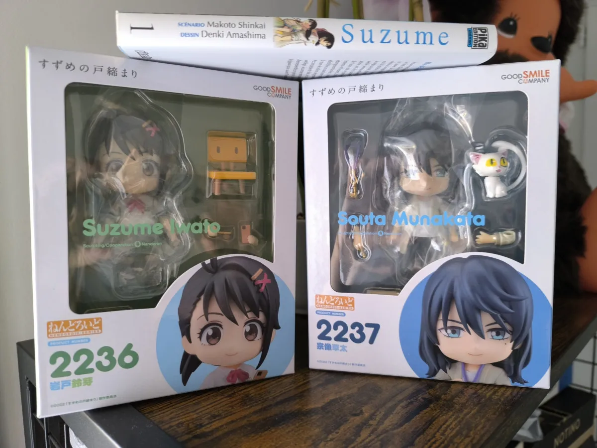 Lot Figurines nendoroid Suzume Neuve