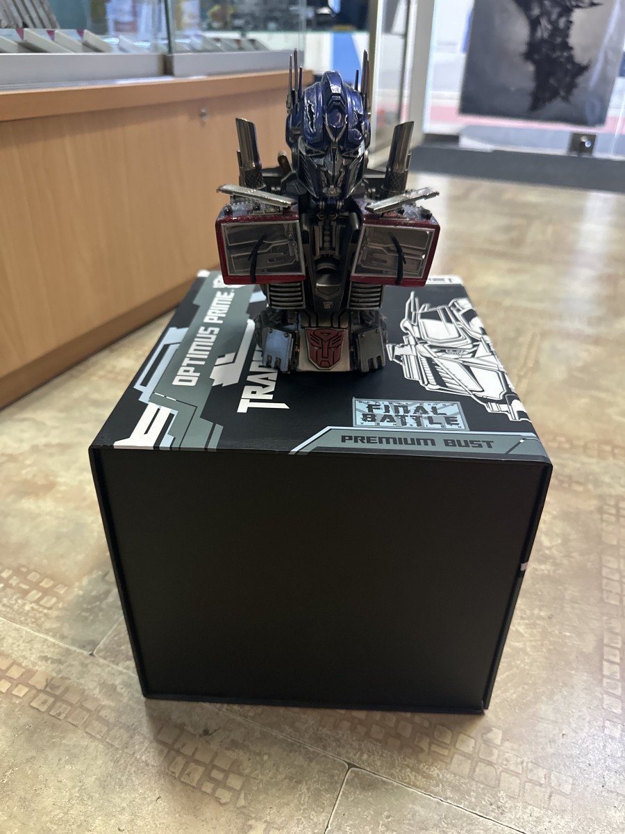 Buste résine optimus prime transformers dark of the moon prénom sideshow neuf