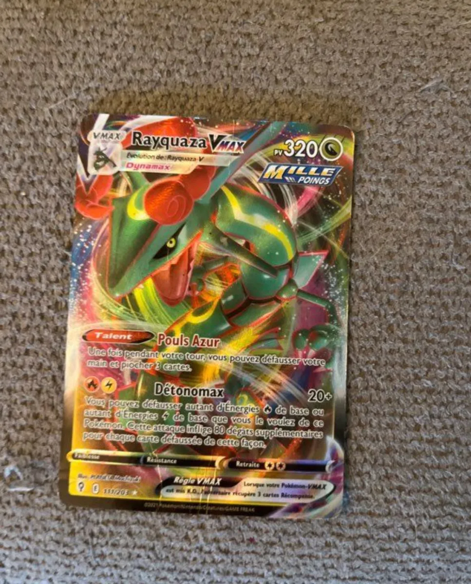 Rayquaza Vmax