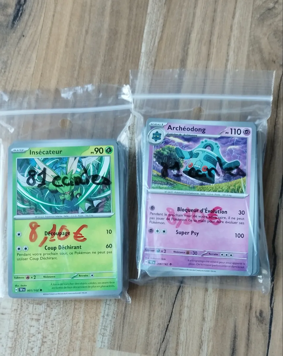 Lot de 81 cartes Pokémon Écarlate et Violet Flammes Obsidiennes