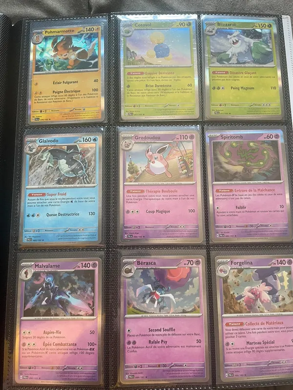 carte pokémon holographique evolution à paldea ev2