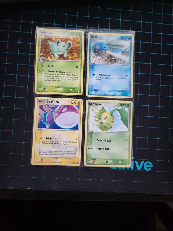 Lot de 4 cartes du bloc ex