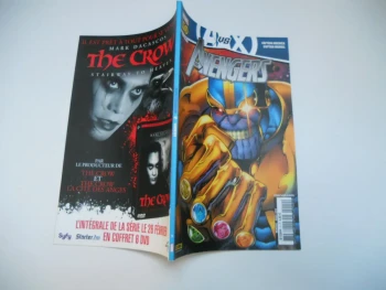 Avengers N° 9 ( Avengers Vs X-Men ) : " Un Nouveau Monde " ( Avengers / Captain America / Captain Marvel ) tbe