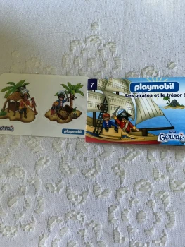 Livre miniature et autocollants Playmobil