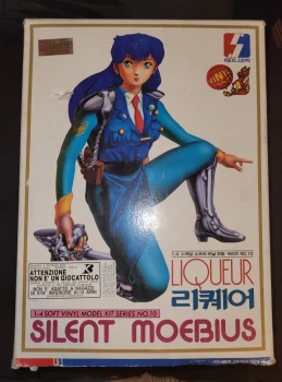 Silent mobius Liqueur garage kit figurine