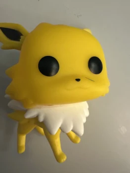 Figurine pop Pokémon no 628 sans la boîte