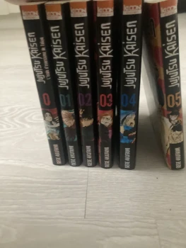 Jujutsu Kaisen mangas
