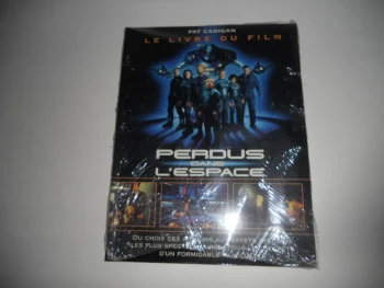 Perdus Dans L'espace Le Livre Du Film Pat Cadigan Encore Dans Sont Emballage
