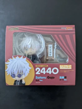 Nendoroid 2440 : Jujutsu Kaisen - Satoru Gojo Suit Version (Neuf)