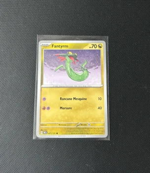 Carte Pokémon - Fantyrm 71/131 - Évolution Prismatique