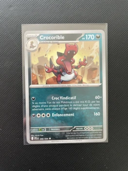 Carte Pokémon - CROCORIBLE 066/094 - Flammes Fantasmagoriques