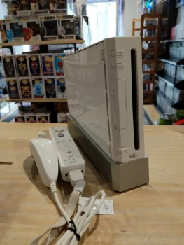 Nintendo Wii – Très bon état – Wiimote + Nunchuk