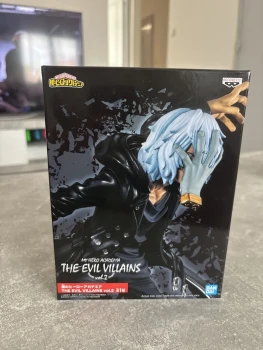 Figurine tomura shigaraki