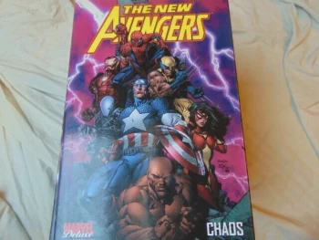 The New Avengers. Chaos. Marvel Deluxe. 2007. Cartonné Avec Jaquette.Tbe