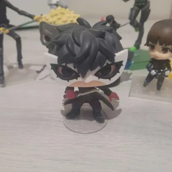 Figurine Funko Pop Joker avec masque Persona 5 Royal/P5R