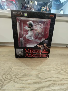 L'ATTAQUE DES TITANS - Mikasa Ackerman "Deluxe" - Statuette 1/8 28cm