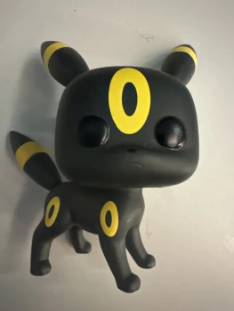 Figurine pop Pokémon no 948 dans la boîte