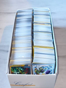 Lot de 100 cartes Pokémon FR