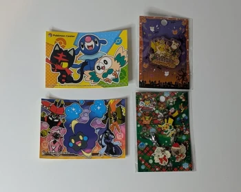 [Pokemon] Lot Pin's et porte-clé Pokemon Halloween et Noël 2017