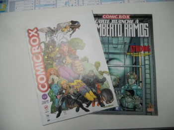 comic box N°34 + supplement carte blanche a umberto ramos out there  + poster tellos + midnight nation  tirage limite 1500 ex TBE