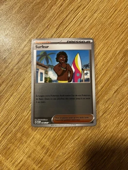 Carte Holo Reverse Pokémon Surfeur 200/217 Héros Transcendants
