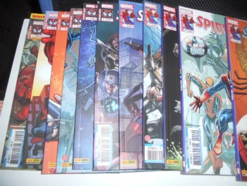 SPIDERMAN SERIE V3 LOT DE 11 BD DU °1 AU N°11 TBE