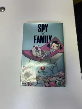 Spy x Family tome 9