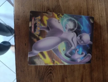 Classeur pokémon Mewtwo