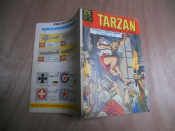 Tarzan N° 42 : (Mensuel Du 3ème Trimestre 1971) - En Cadeau 6 Vignettes Géantes "La Conquète Du Ciel"