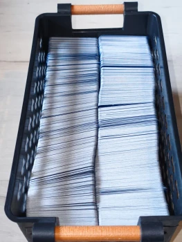 Lot de 100 cartes Pokémon VF en très bon état