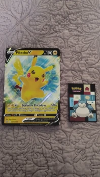 Carte Jumbo Pikachu V