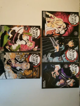 Lot du tome 11 à 15 de démon slayer
