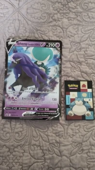 Carte Pokémon Jumbo Sylveroy Cavalier de l'effroi V