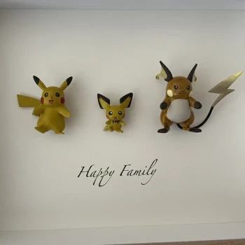 PIKA FAMILY - PIKACHU / PICHU / RAICHU