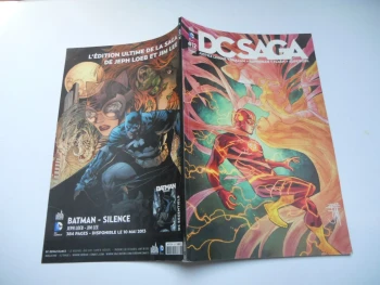 Dc Saga N° 12 Geoff Johns Urban Comics Editions - 26/03/2013 TBE