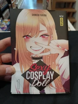 Sexy cosplay doll tome 1