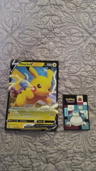 Carte Pokémon Jumbo Pikachu V