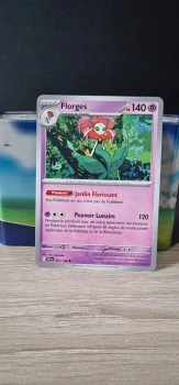 Carte Pokémon Florges Écarlate et Violet