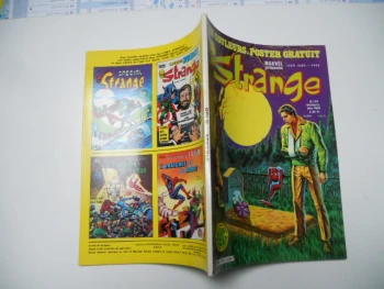 strange N° 150 avec poster attaché lug TBE