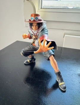 Figurine Ace
