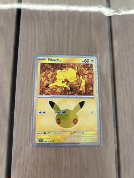 Carte Pokémon - Pikachu 035/128 - 30eme anniversaire