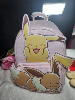Sac à dos Loungefly Pokemon « Pikachu & Evoli »