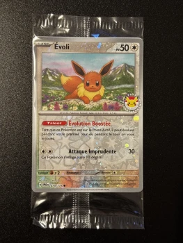 Journée Pokémon 2025 carte scellée d’évoli EV 8.5